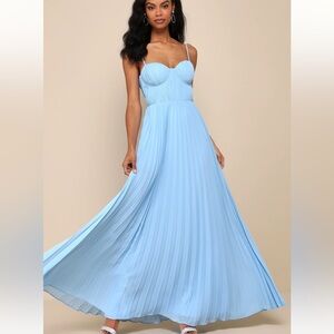 Light Blue Pleated Bustier Maxi Dress Size Medium NWT!